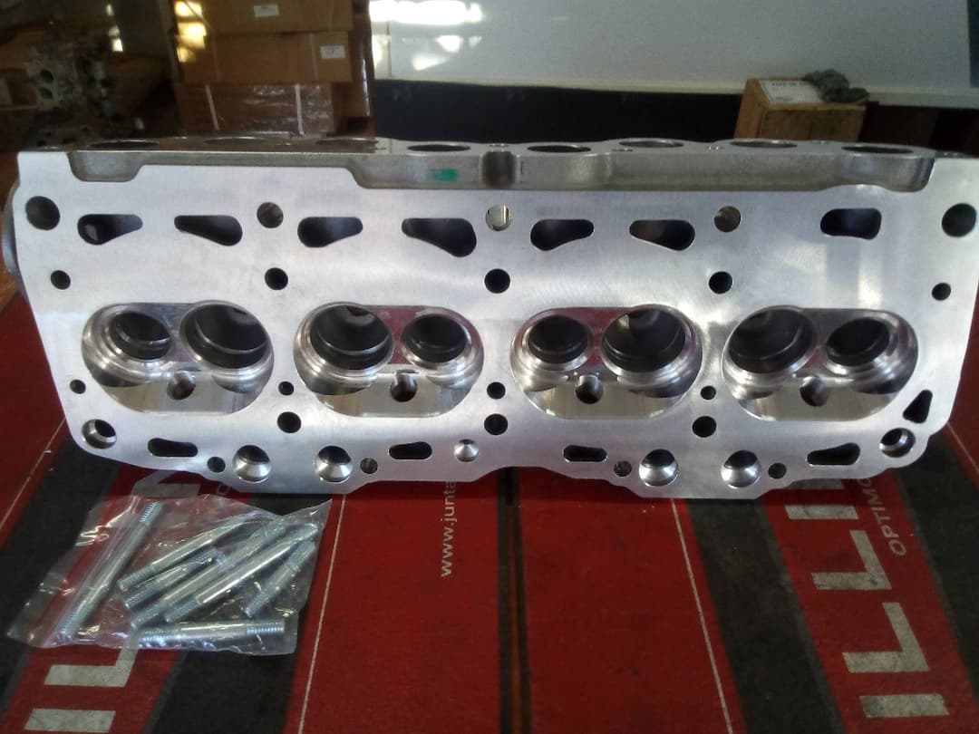 Tapa de Cilindros Mazda