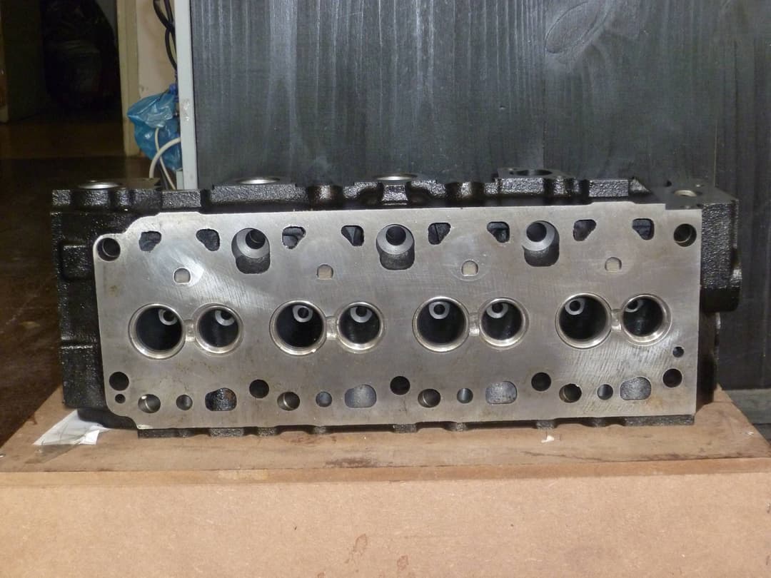 Tapa de Cilindros Mercedes-Benz